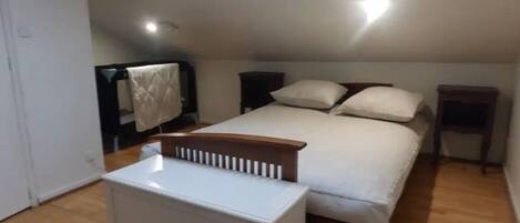 1 Schlafzimmer, WLAN, Bettwäsche