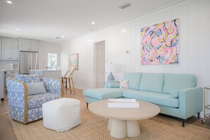 TV - The Bungalows at St. Simons Park #634 - Stylish 2 Bedroom Beach Retreat Just Steps to Everything (Saint Simons Island)