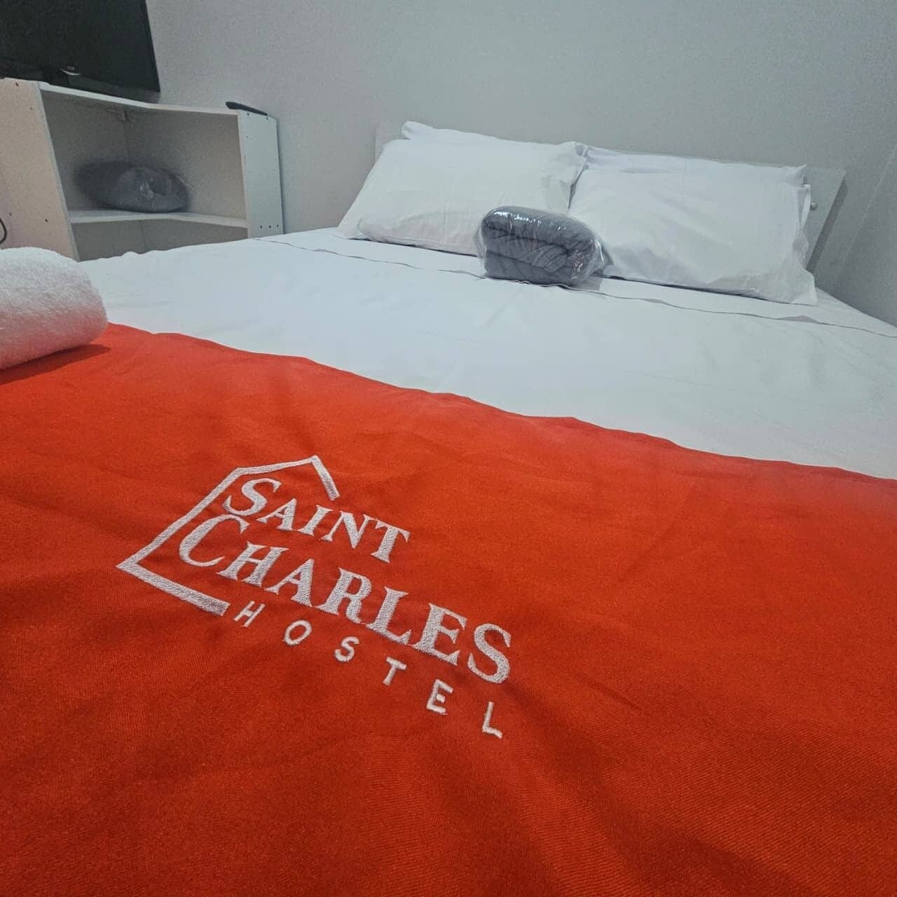 Quarto casal econômico, para não fumantes, serviço de arrumação | Wi-Fi de cortesia