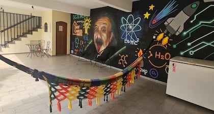 Saint Charles Hostel