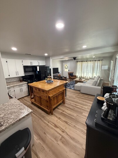 Wonderful 3-bedroom house walking distance to TSU in Stephenville