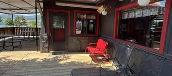 Room 3: Boutique Motel by Lake 15 Minutes to Red River/Angel Fire