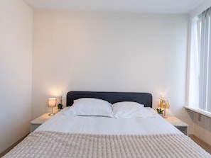 2 bedrooms