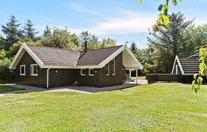 Exterior - Amazing home in Oksbøl with sauna (Oksbøl)