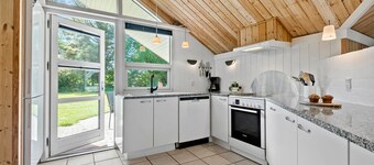 Amazing home in Oksbøl with sauna