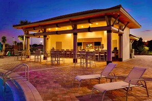 Outdoor dining - Disney World Epic Luxury Marvel Superhero Haven (Champions Gate)