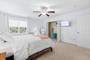 2 habitaciones, tabla de planchar con plancha, wifi y ropa de cama