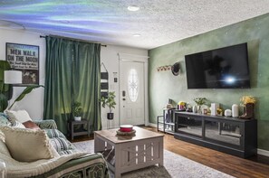 Smart TV, books