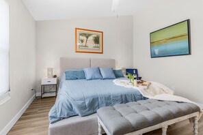2 bedrooms, iron/ironing board, free WiFi, bed sheets