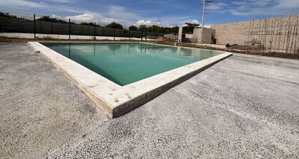 LA JOYA VERDE 1 bedroom house with WiFi and AC - 5 mins from the airport