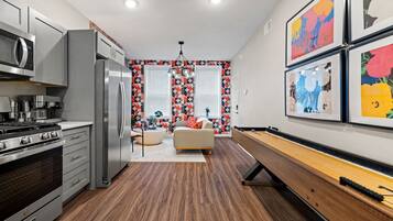 Microwave, oven, stovetop, dishwasher