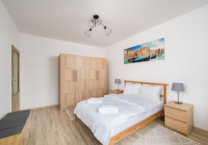 1 bedroom, iron/ironing board, WiFi, bed sheets