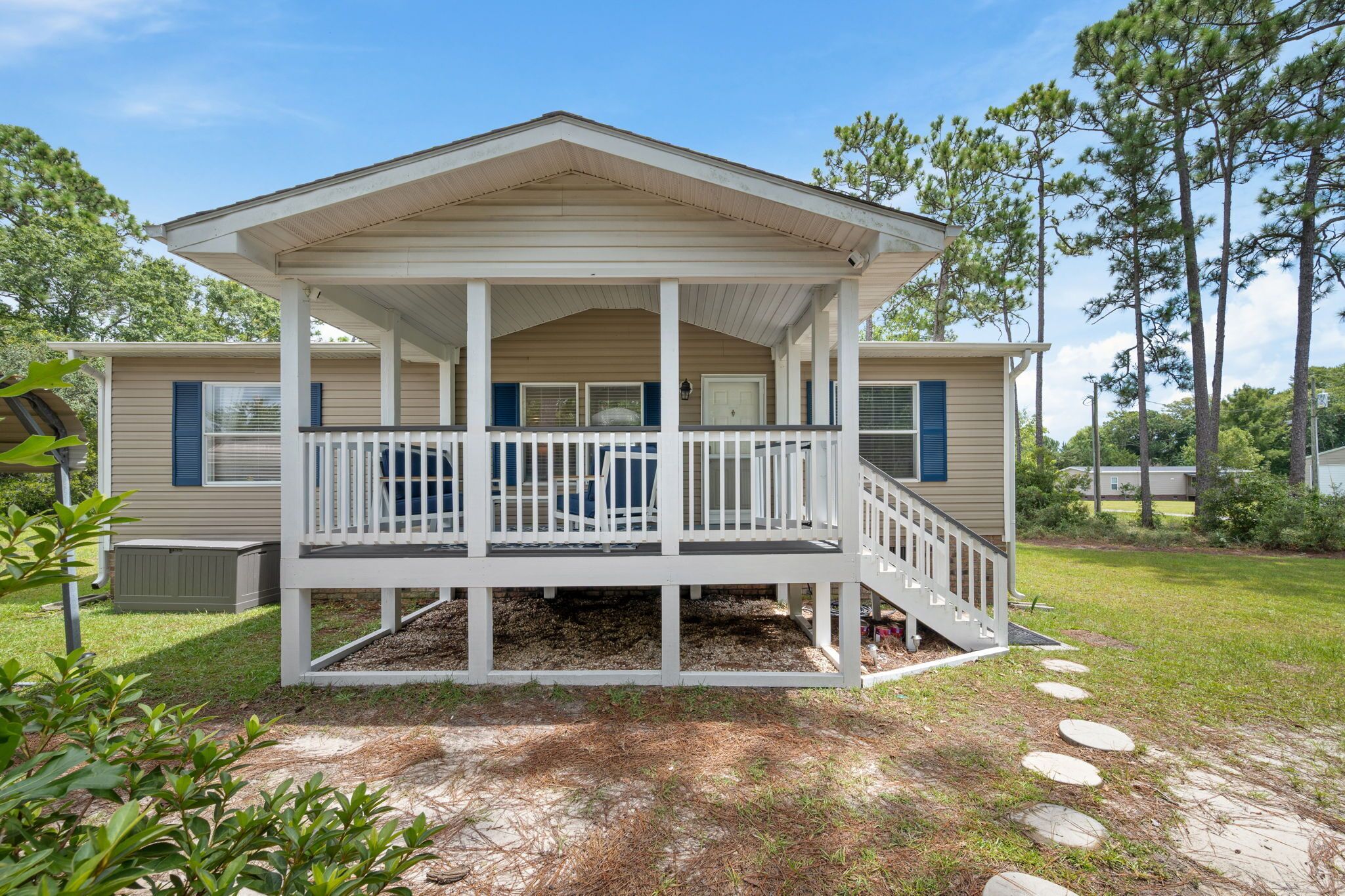 المنشأة من الخارج