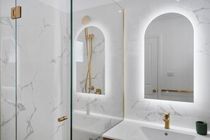 Bathroom - Family & Pet-Friendly Retreat w/Spa, Near Hobart (Sorell)