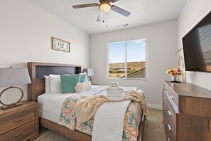 5 chambres, fer et planche à repasser, lit parapluie, Wi-Fi gratuit