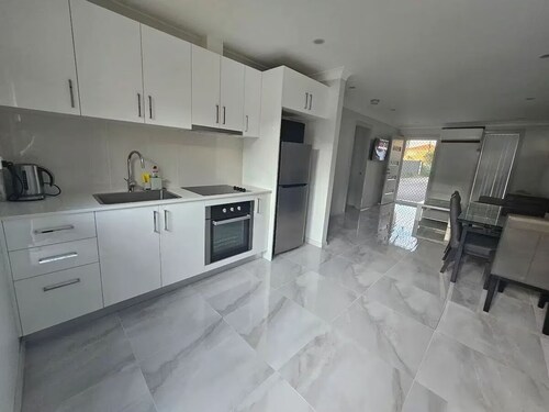 Convenient new private entire home in the heart of Little Saigon.