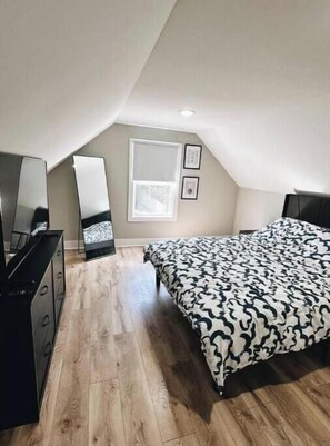 4 Schlafzimmer, Bügeleisen/Bügelbrett, Reisekinderbett, kostenloses WLAN