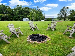 Property grounds - Rustic Mountain Escape w/ Fire Pit and Mountain Views-Cabin 1 (Fancy Gap)