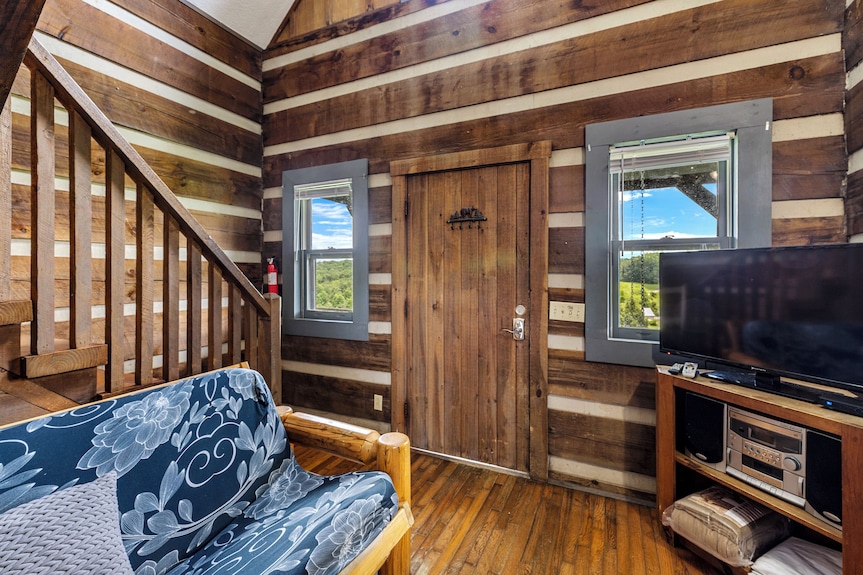Rustic Mountain Escape W/ Fire Pit And Mountain Views-cabin 1 - Fancy Gap, VA