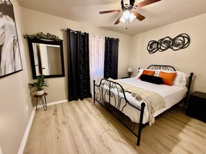 2 bedrooms, desk, iron/ironing board, travel cot