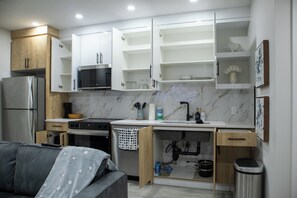 Fridge, microwave, oven, dishwasher