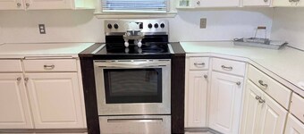 The Farm House on Adams