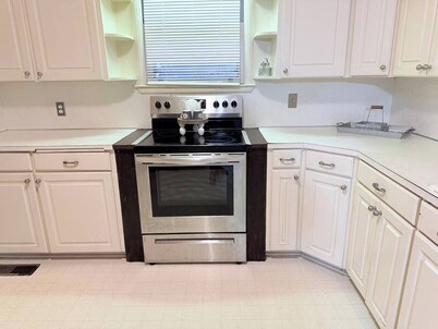 The Farm House on Adams