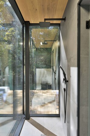 Cabane Luxe, 1 grand lit, vue fleuve | Salle de bain