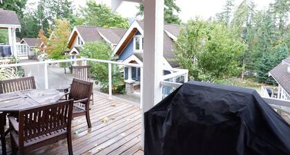 Cottage 21-Cozy Pender Island Cottage