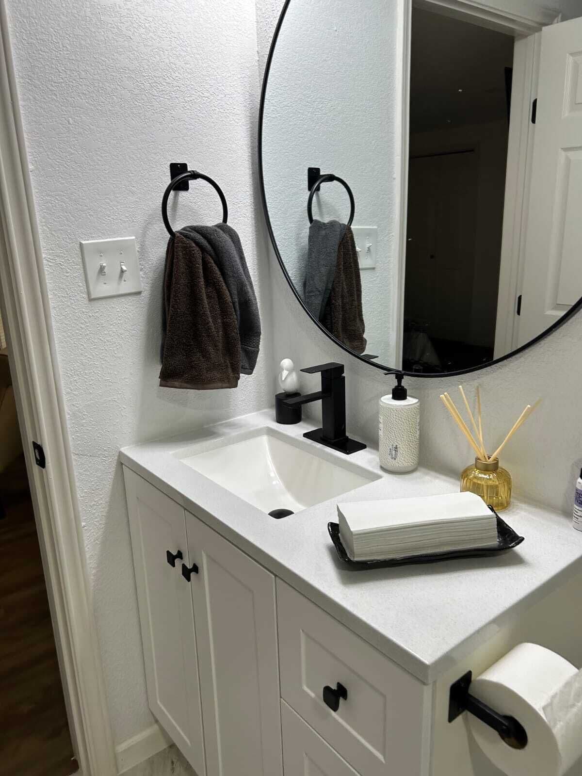 Photo 15 of EADO Escape l Close to Everything-Convenient, Downtown, Astro & Rockets Stadiums