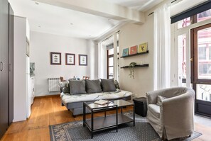 TV - San Roque Apartments in Llanes by megustarural (Llanes)