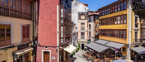 屋外ダイニングエリア