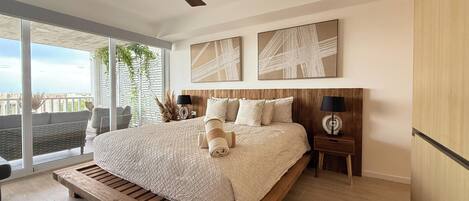 3 chambres, fer et planche à repasser, Wi-Fi, draps fournis