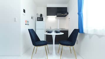 A(2p), Non Smoking | Free WiFi