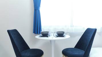 Apartment, Non Smoking (A(2p)) | Wi-fi percuma