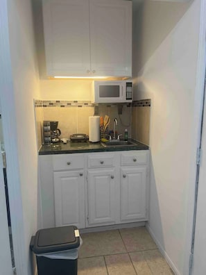 Microwave, stovetop