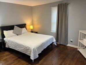 2 Schlafzimmer, Bügeleisen/Bügelbrett, WLAN, Bettwäsche