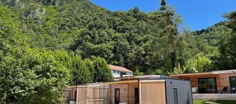 Mountain View Lodge L (1) - Idro