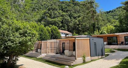 Mountain View Lodge L (1) - Idro