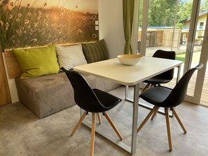 Dining - Mountain View Lodge XL (1) - Idro (Idro)