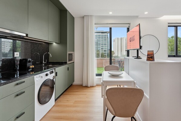 Fridge, microwave, coffee/tea maker, toaster