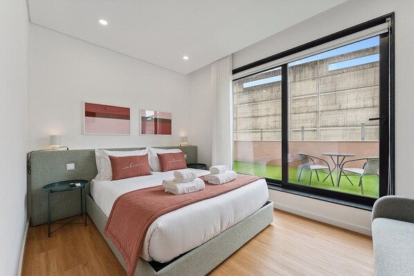 Accès à Internet, literie fournie