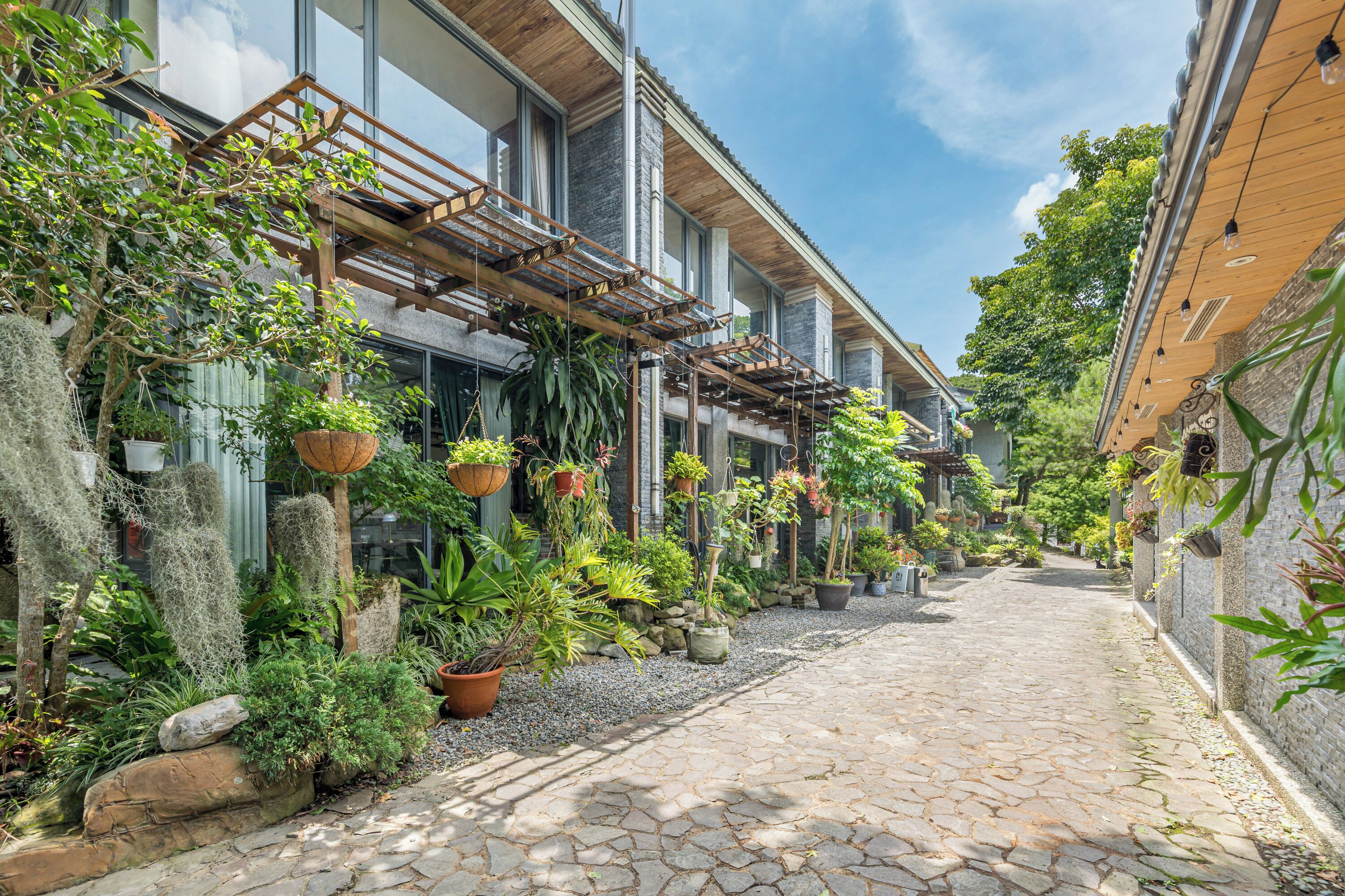 Khuôn viên nơi lưu trú