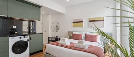 Internet, bed sheets