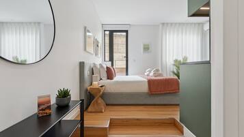 Internet, bed sheets