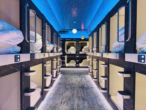 Capsule Hostel Beppu Tower