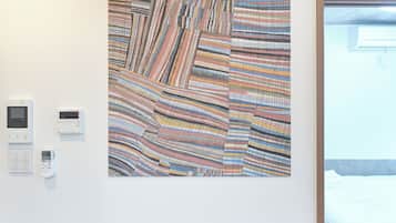 Apartment, Non Smoking (101) | Living area