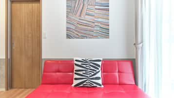 Apartment, Non Smoking (101) | Living area