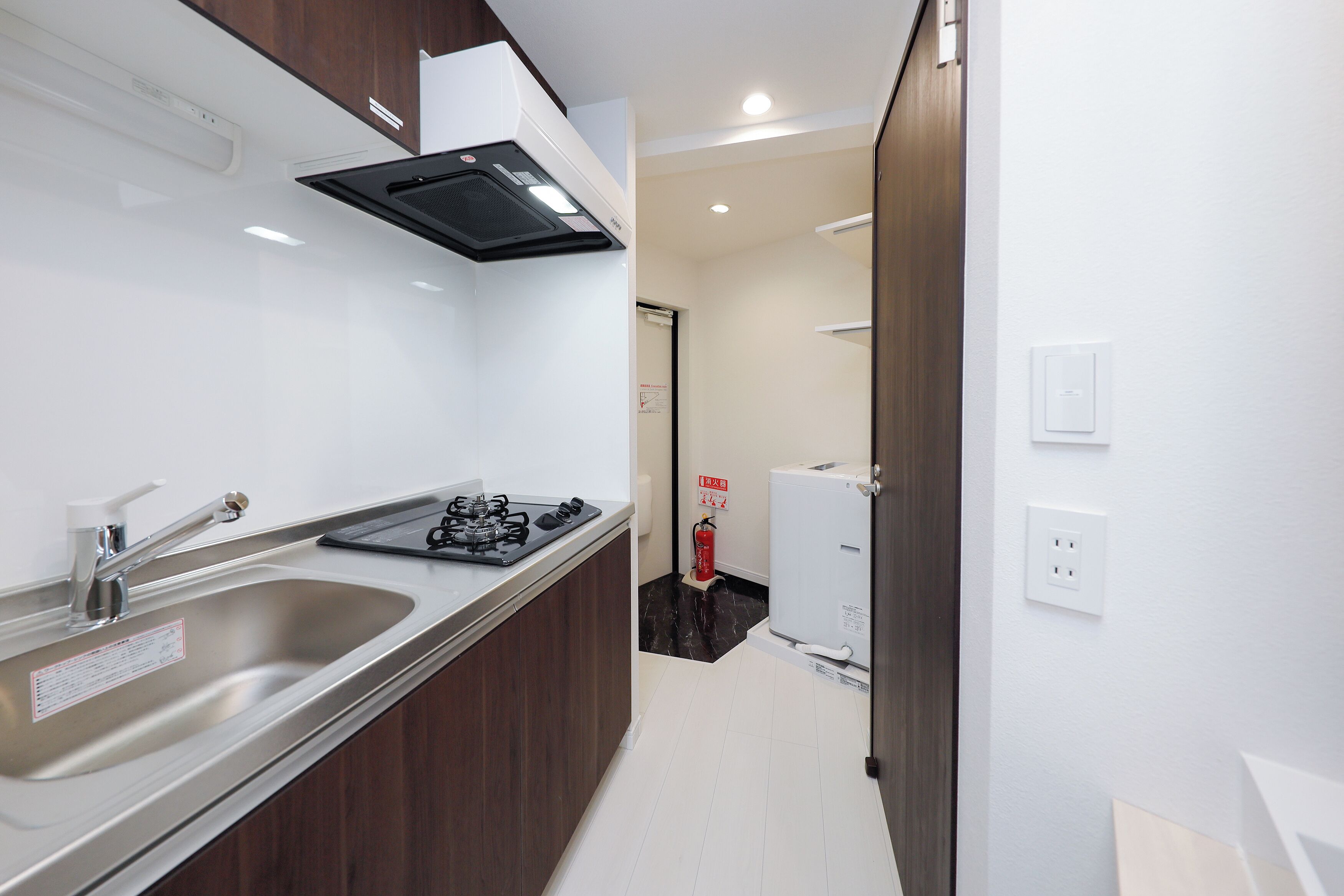 1002(2p), Non Smoking | Private kitchen | Fridge, microwave, stovetop, cookware/dishes/utensils