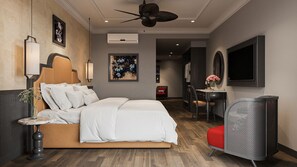 Deluxe Double Room, Balcony, Mountain View